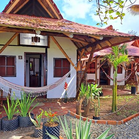Cabanas La Tortuga Ayampe Exterior photo